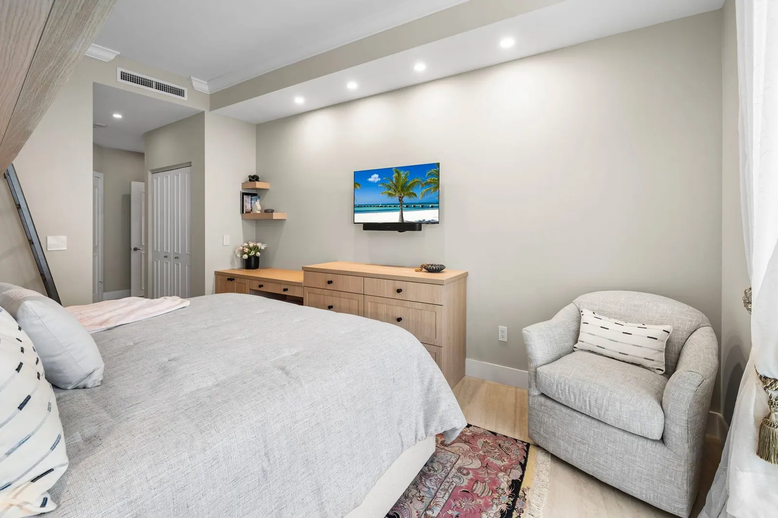 Luxury Waterfront Condo, Bedroom by Kathryn Interiors
