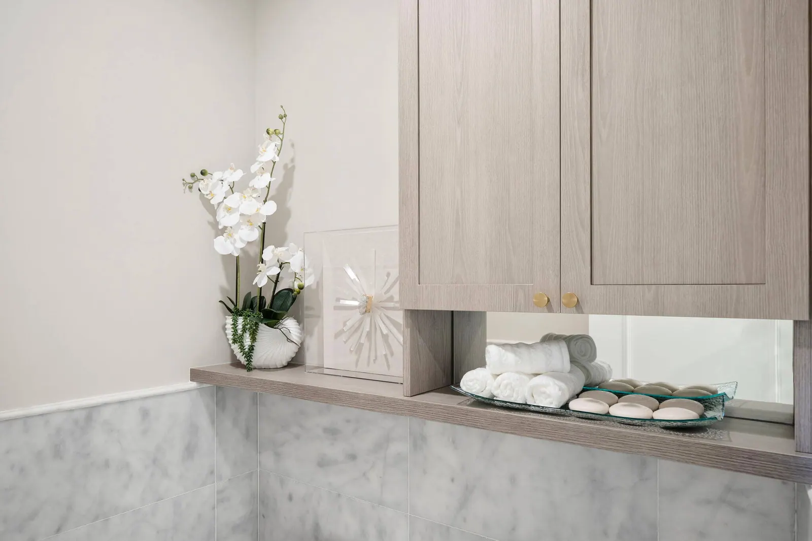 Luxury Waterfront Condo, Primary bathroom by Kathryn Interiors