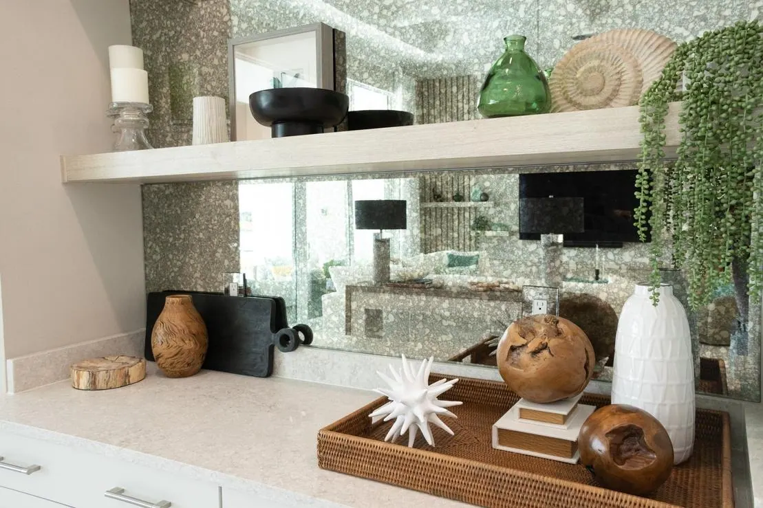 Vero Beach, Great room by Kathryn Interiors
