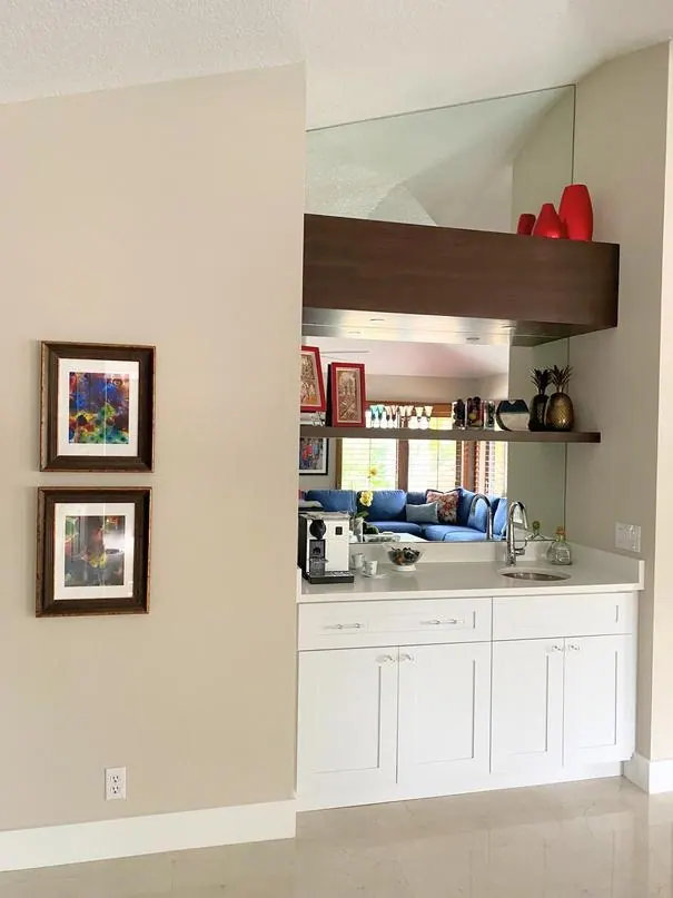 Weston Home, Wet bar by Kathryn Interiors
